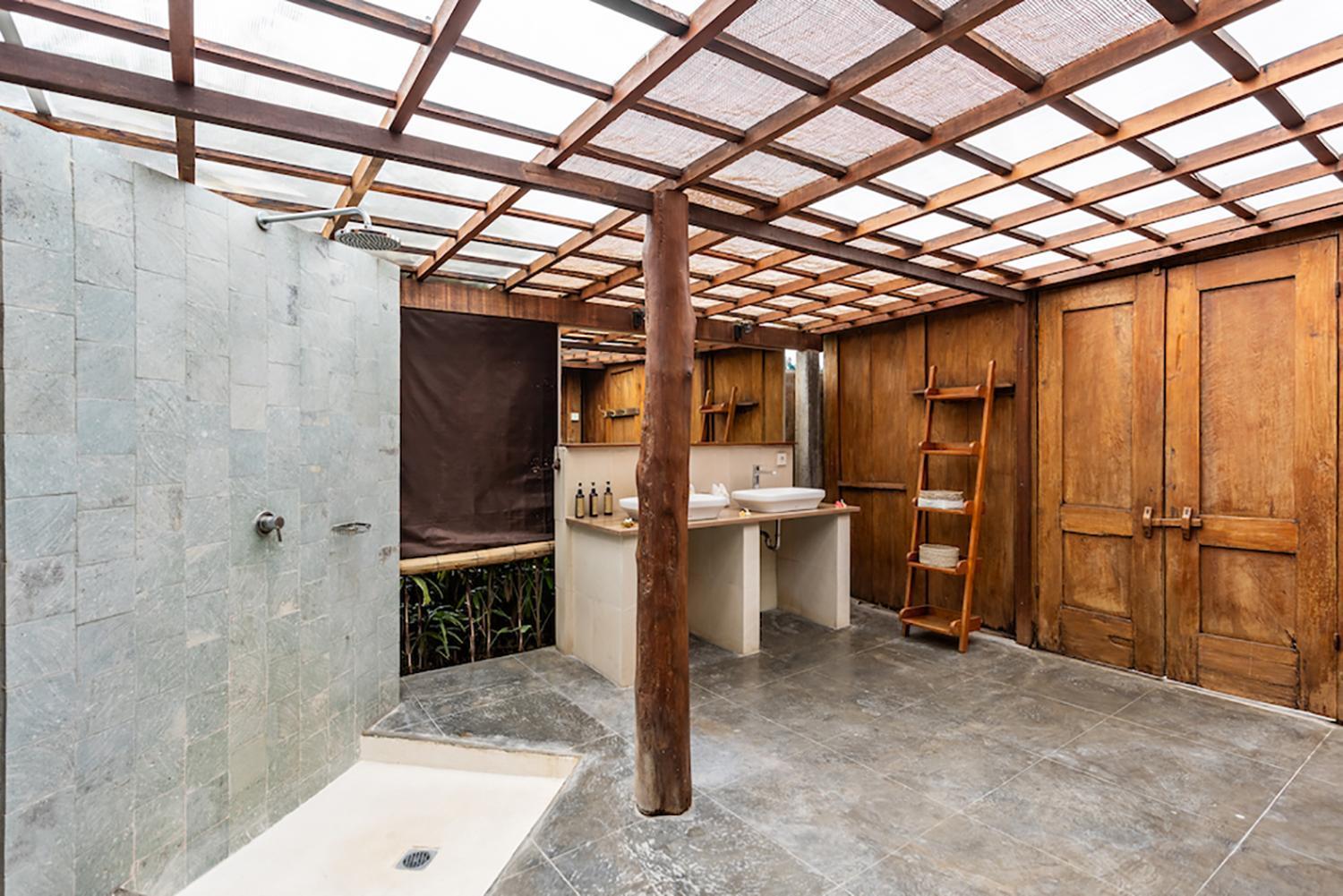 Villa Lina By Optimum Bali Villas Canggu  Luaran gambar